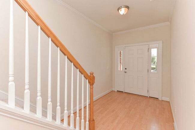 Building Photo - 3BR 2.5BA Townhome in Pennington Square ~ Minutes to Fort Jackson, the VA hospital, USC Medical S...