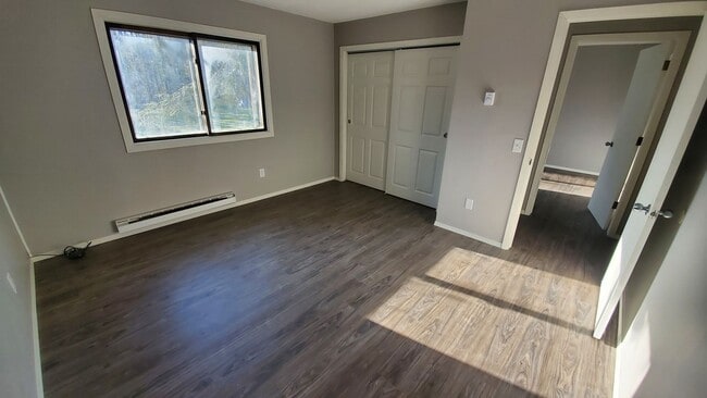 Building Photo - 2965 Cranes Rd