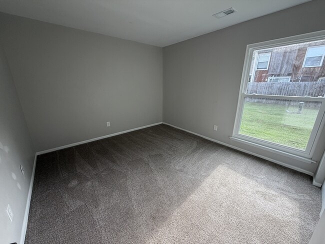Building Photo - 1455 Longdale Dr