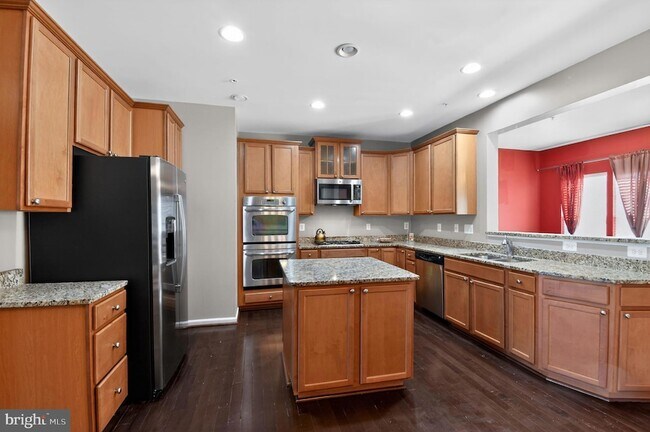 Building Photo - 2102 Congresbury Pl