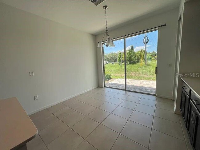 Building Photo - 1004 La Mirada Ct