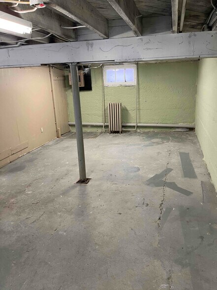 Building Photo - 5888 Camp Rd