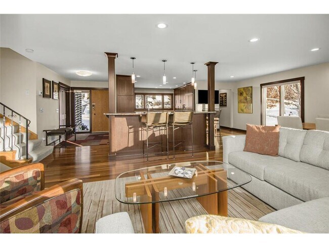 Building Photo - 139 Otis Avenue