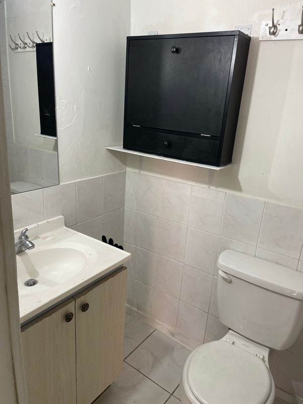 Building Photo - 3131 W 16th Ave