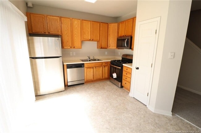 Building Photo - 5110 Neuse Commons Ln