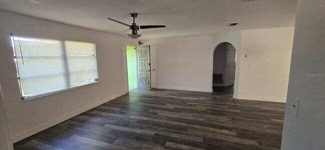 Building Photo - 20329 Astoria Ave