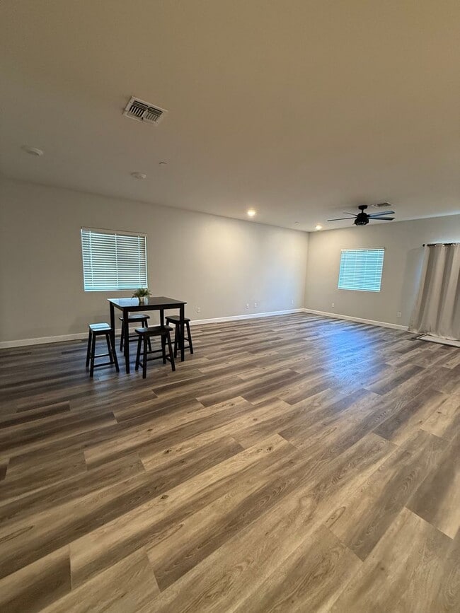 Building Photo - North Merced Location 4bedroom 2 bath