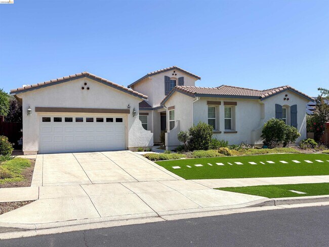 Building Photo - 2497 Winged Foot Rd