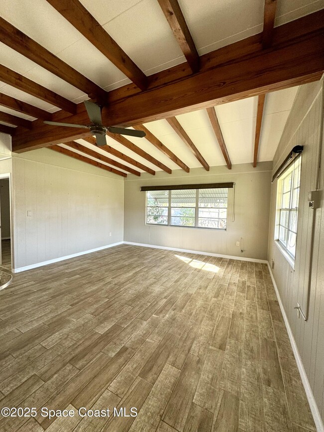 Building Photo - 1004 Green Rd