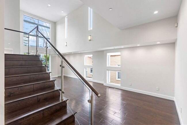 Building Photo - Modern Luxury for Lease in Easton Addition...