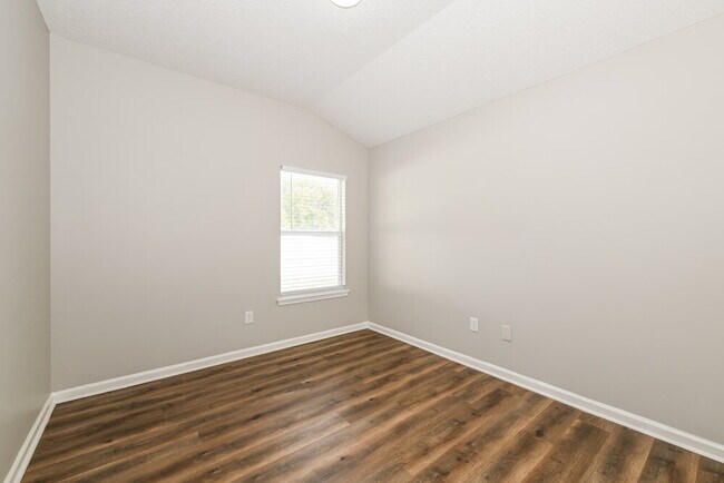 Building Photo - 86036 Sand Hickory Trail