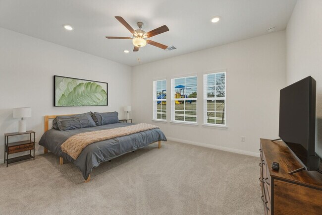 Building Photo - 2017 Ridge Runner Dr