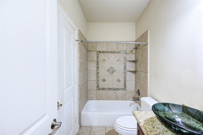 Building Photo - 5813 Washington Ave