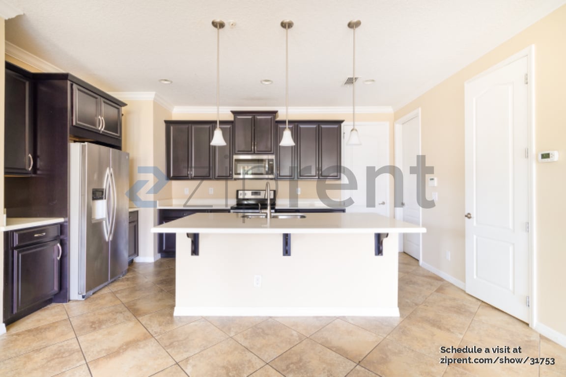 Building Photo - 210 Merry Brook Cir