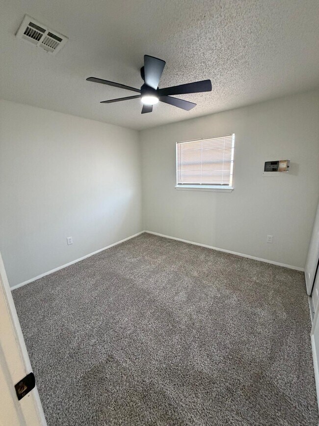 Building Photo - 1509 NW 49th St