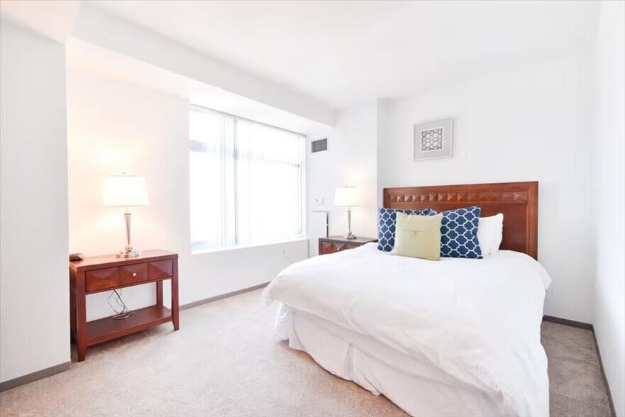 Building Photo - 356 Third Street-GO ID1049989P