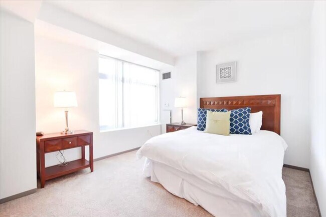 Building Photo - 356 Third Street-GO ID1039841P