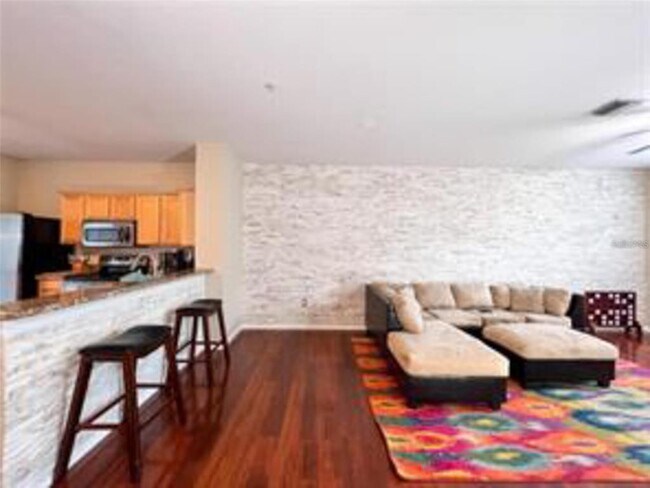 Building Photo - 3133 Bayshore Oaks Dr