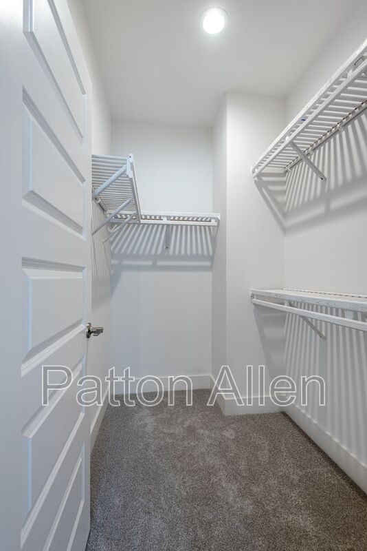Building Photo - 153 Collin Pl