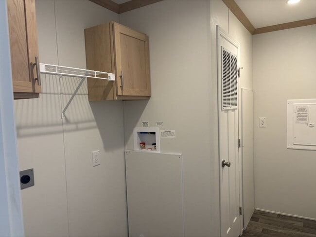 Building Photo - 119 Cimarron