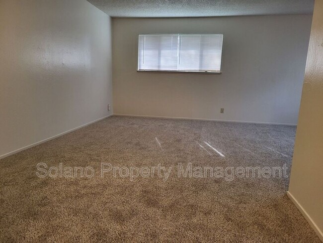 Building Photo - 1970 Peabody Rd