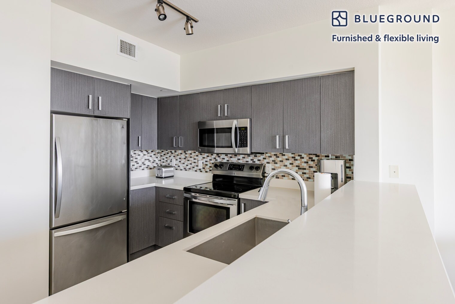 Building Photo - 729 NW 2nd St