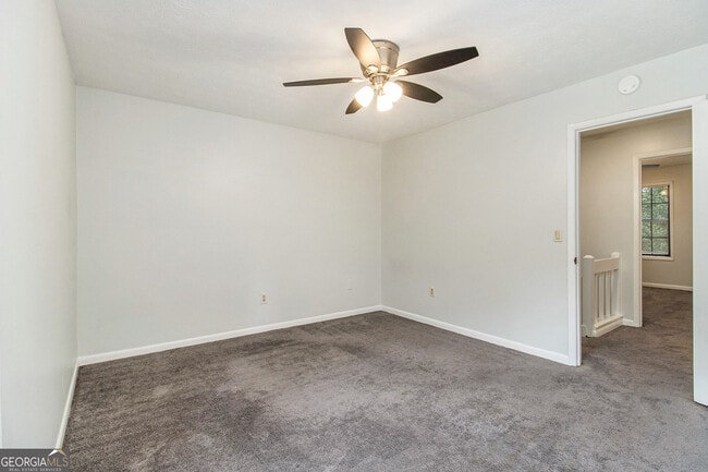 Building Photo - 3237 Highpoint Ct