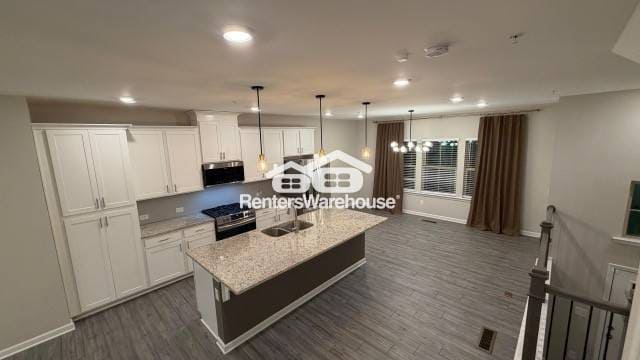 Building Photo - 328 Commons Ave