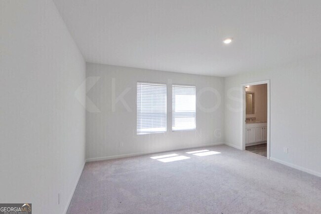 Building Photo - 2814 Jordan Ave