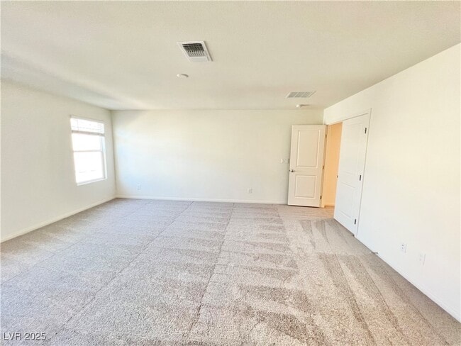 Building Photo - 6972 W Ford Ave