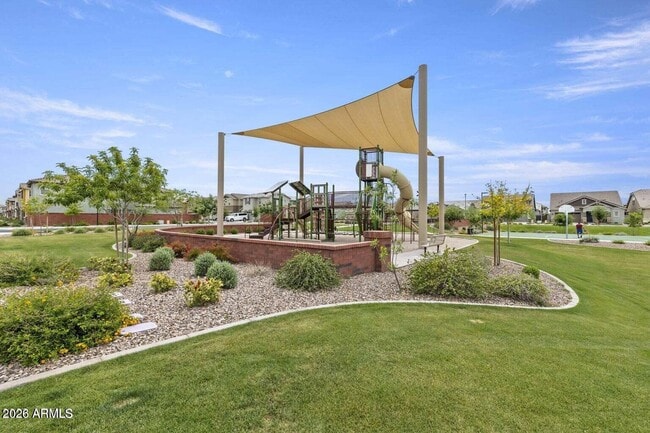 Building Photo - 4150 E Bernice St