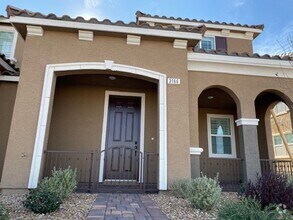 Building Photo - BEAUTIFUL INSPIRADA HOME FOR RENT