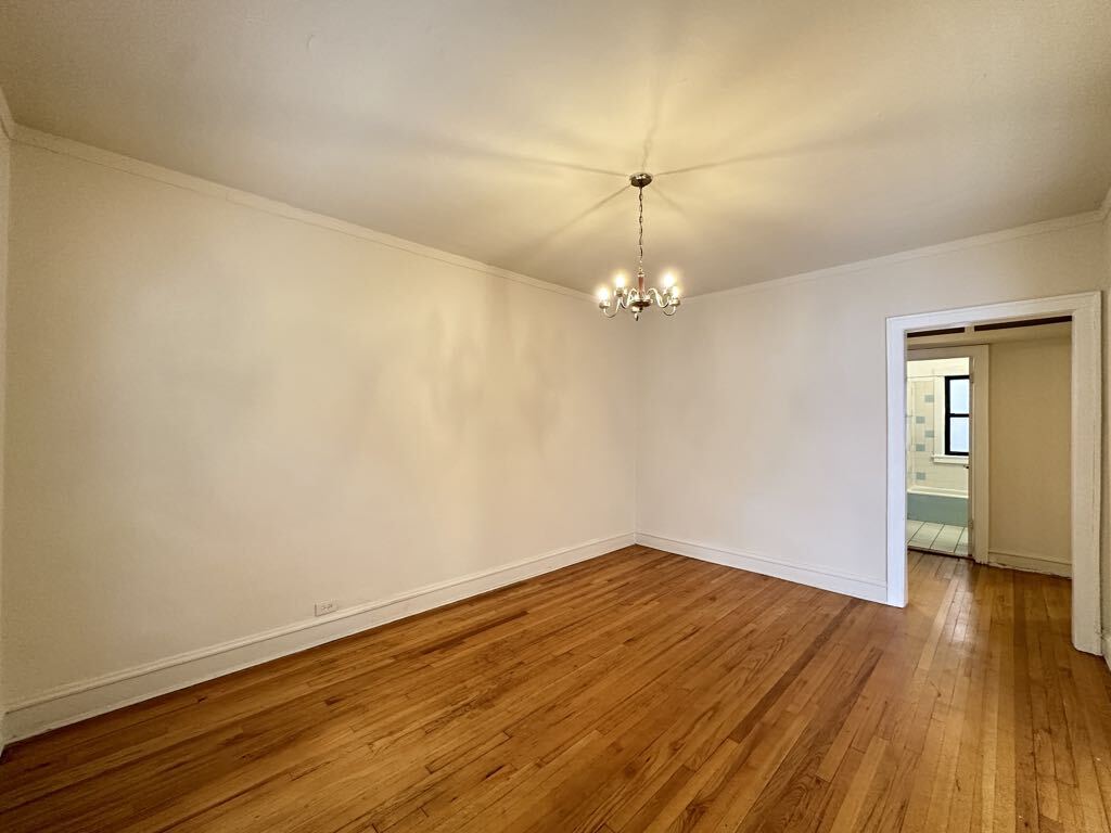 Building Photo - 1030 Dempster St