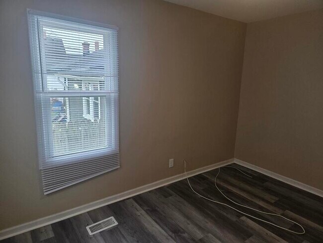 Building Photo - 247 S Randolph St