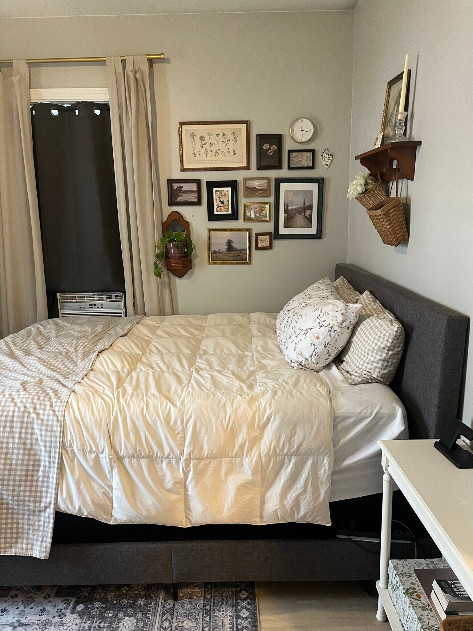 Building Photo - 130 Mount Vernon St