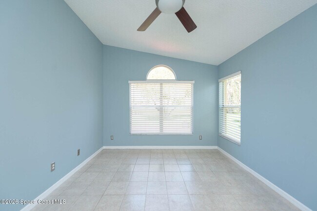 Building Photo - 7033 Hammock Trace Dr