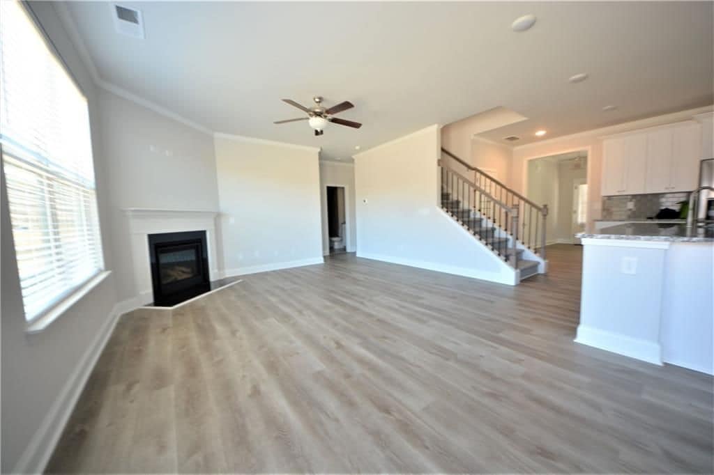 Building Photo - 246 Hellen Vly Dr