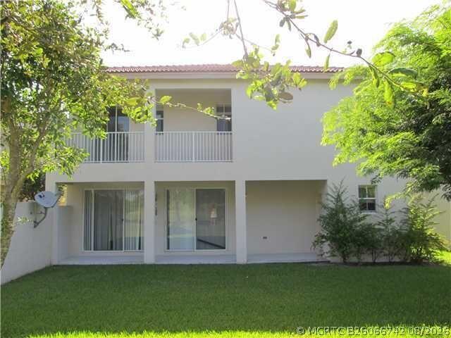 Building Photo - 10682 Old Hammock Wy