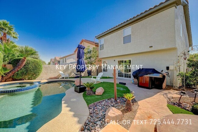 Building Photo - 3 BEDROOM + POOL IN DESIRABLE PECCOLE RANC...