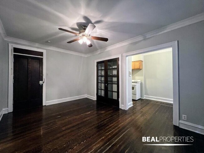 Building Photo - 0 bedroom in CHICAGO IL 60640
