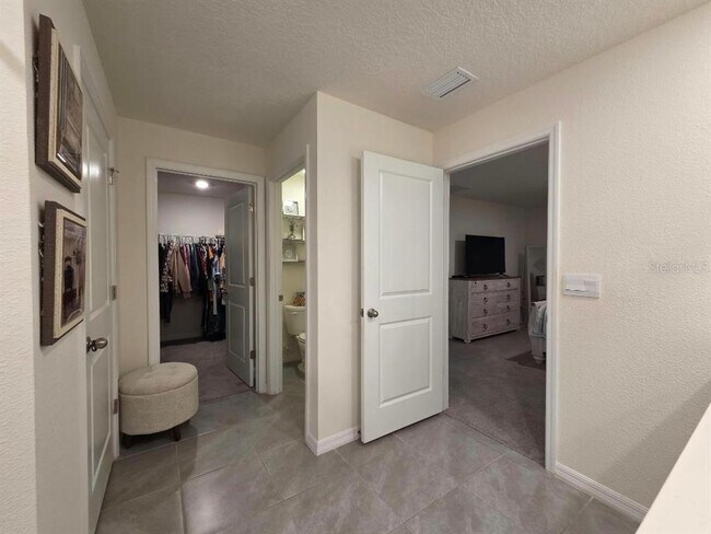 Building Photo - 4446 Bayridge Ct