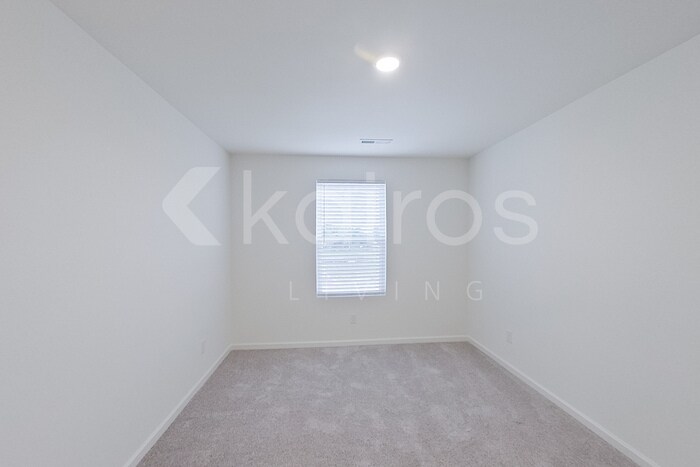Building Photo - 7016 Peppermill Way