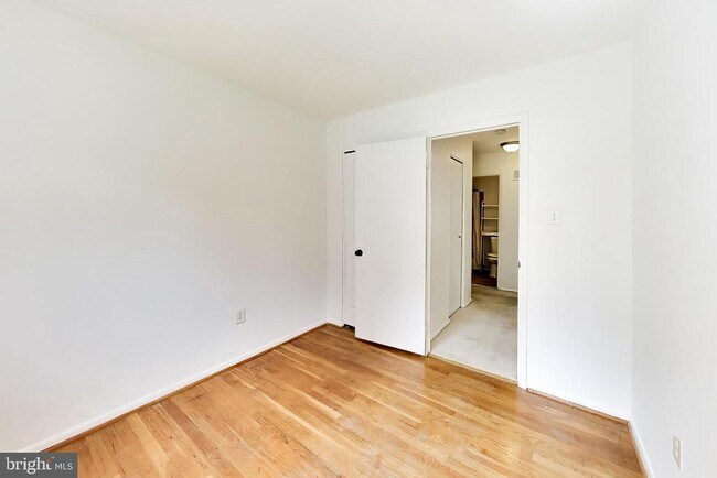 Building Photo - 11907 Hunters Ln