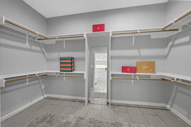 Building Photo - 304 Milby St