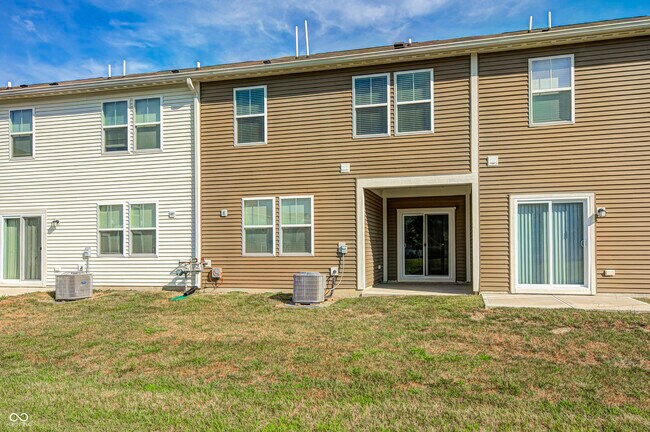 Building Photo - 9599 Beckett St