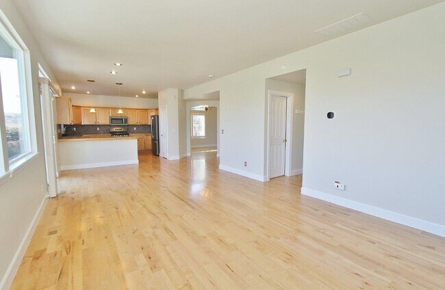 Building Photo - 6213 S Survival Pl