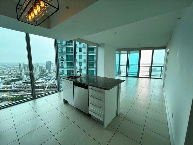 Building Photo - 888 Biscayne Blvd