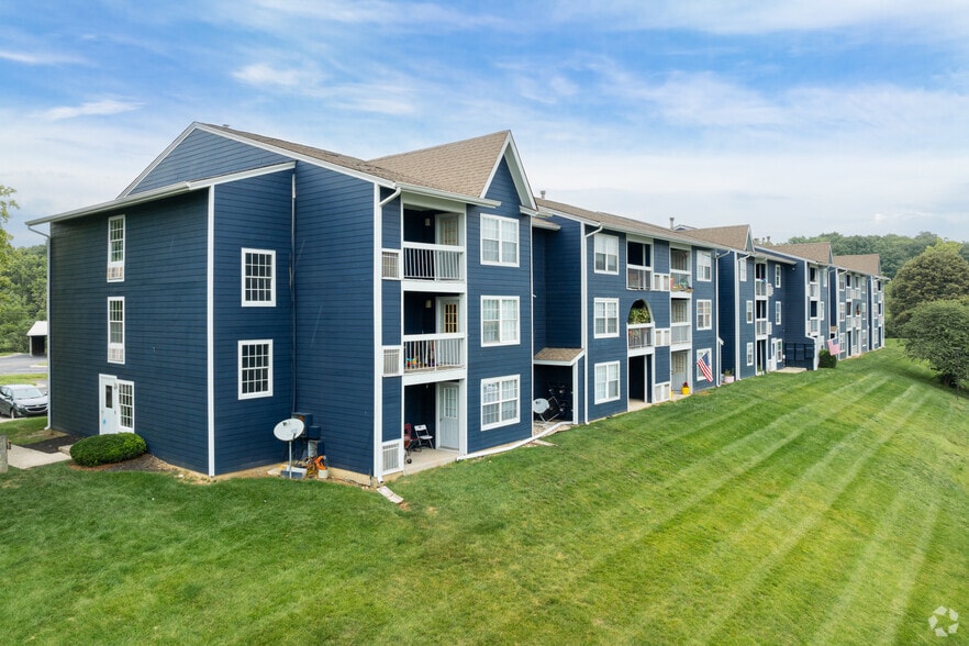 Building Photo - Fisherman's Village