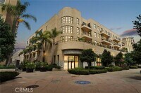Building Photo - 133 The