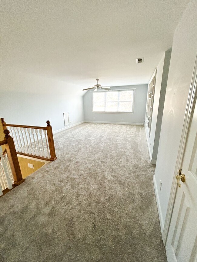 Building Photo - Golf-course views in Ocean Ridge | 3 bed + loft | 2.5 bath | 2-car garage